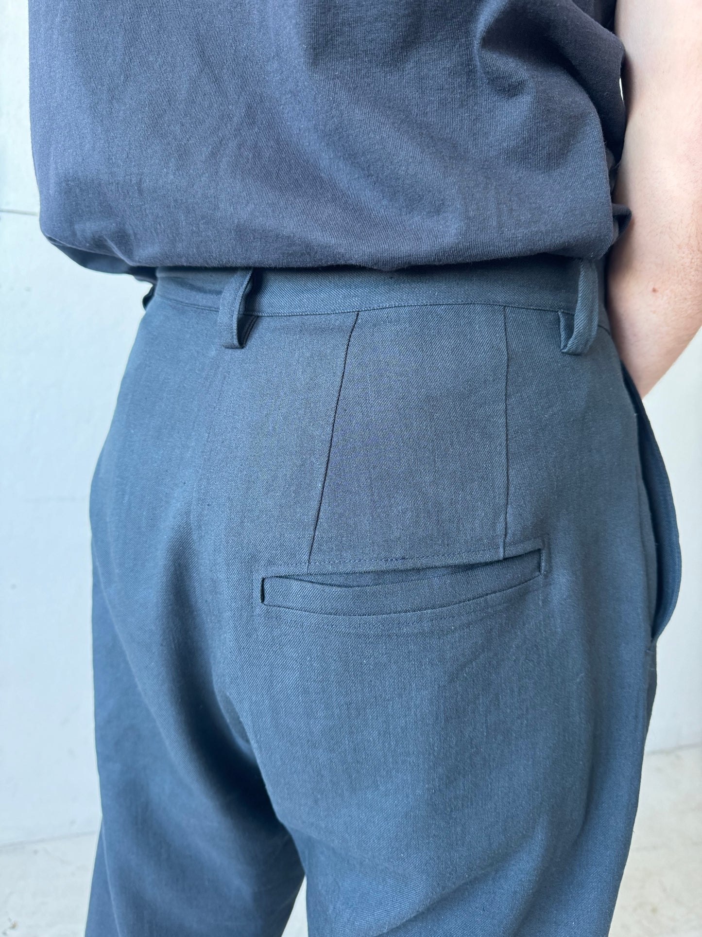 Dress Pants in Navy Wool/Linen Gabardine