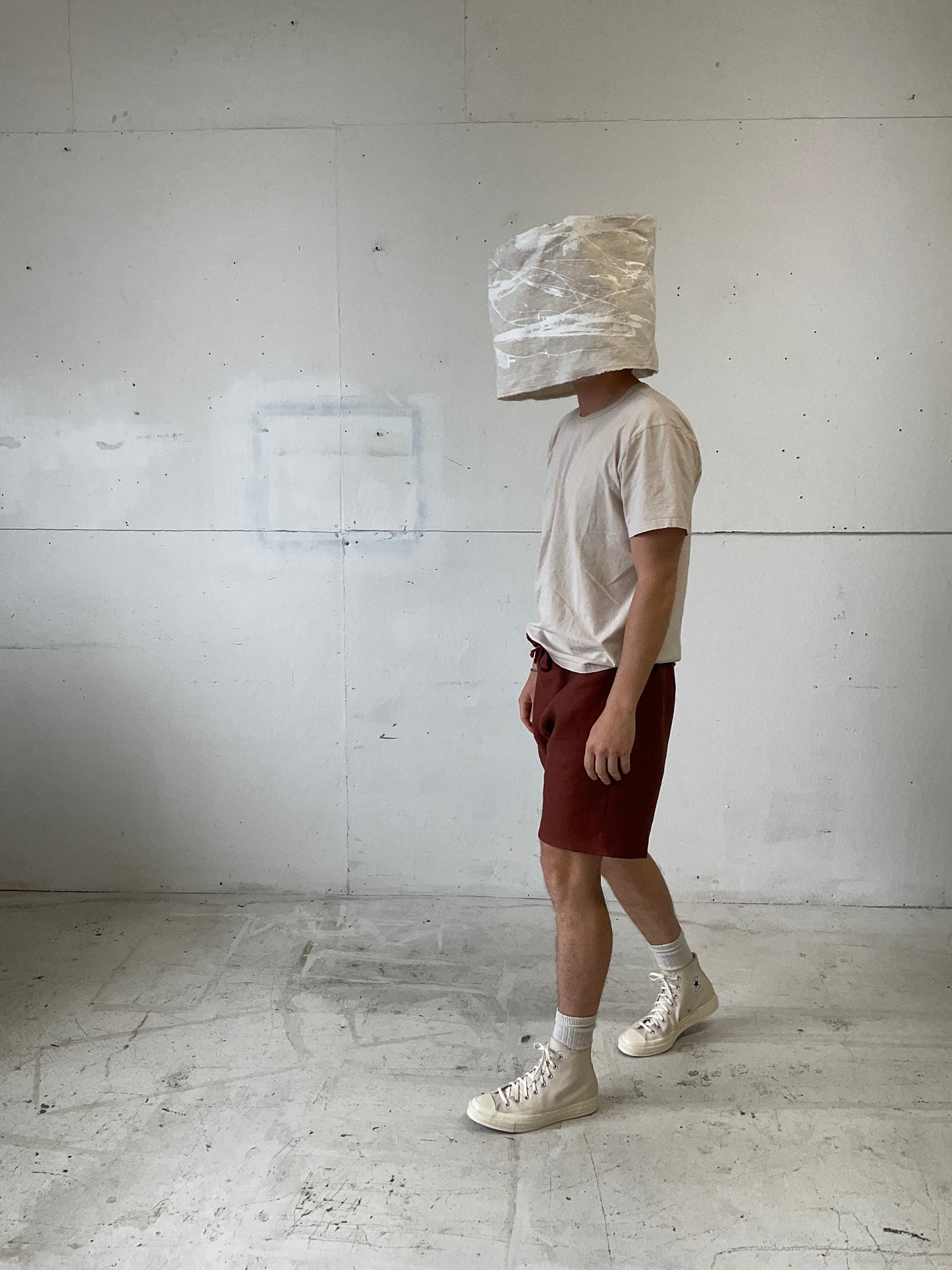 Bag Shorts in Oxblood Linen Canvas