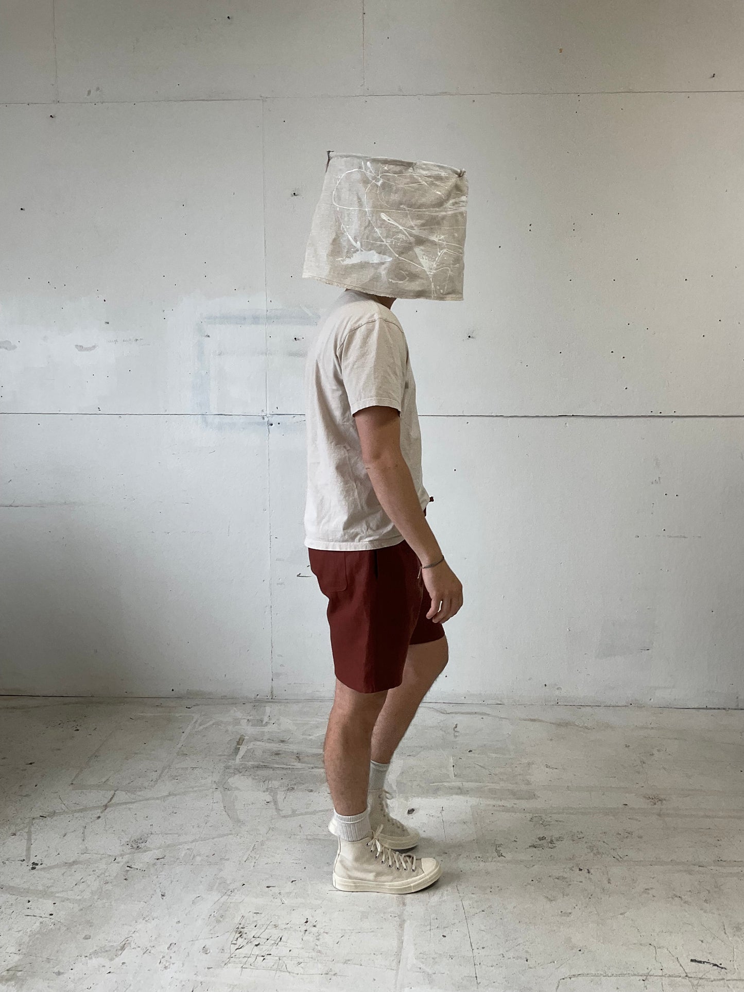 Bag Shorts in Oxblood Linen Canvas