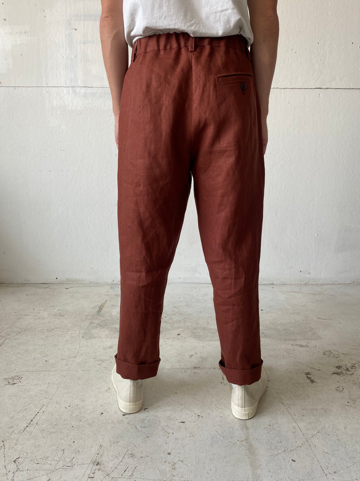 Work Pants in Oxblood Linen Canvas