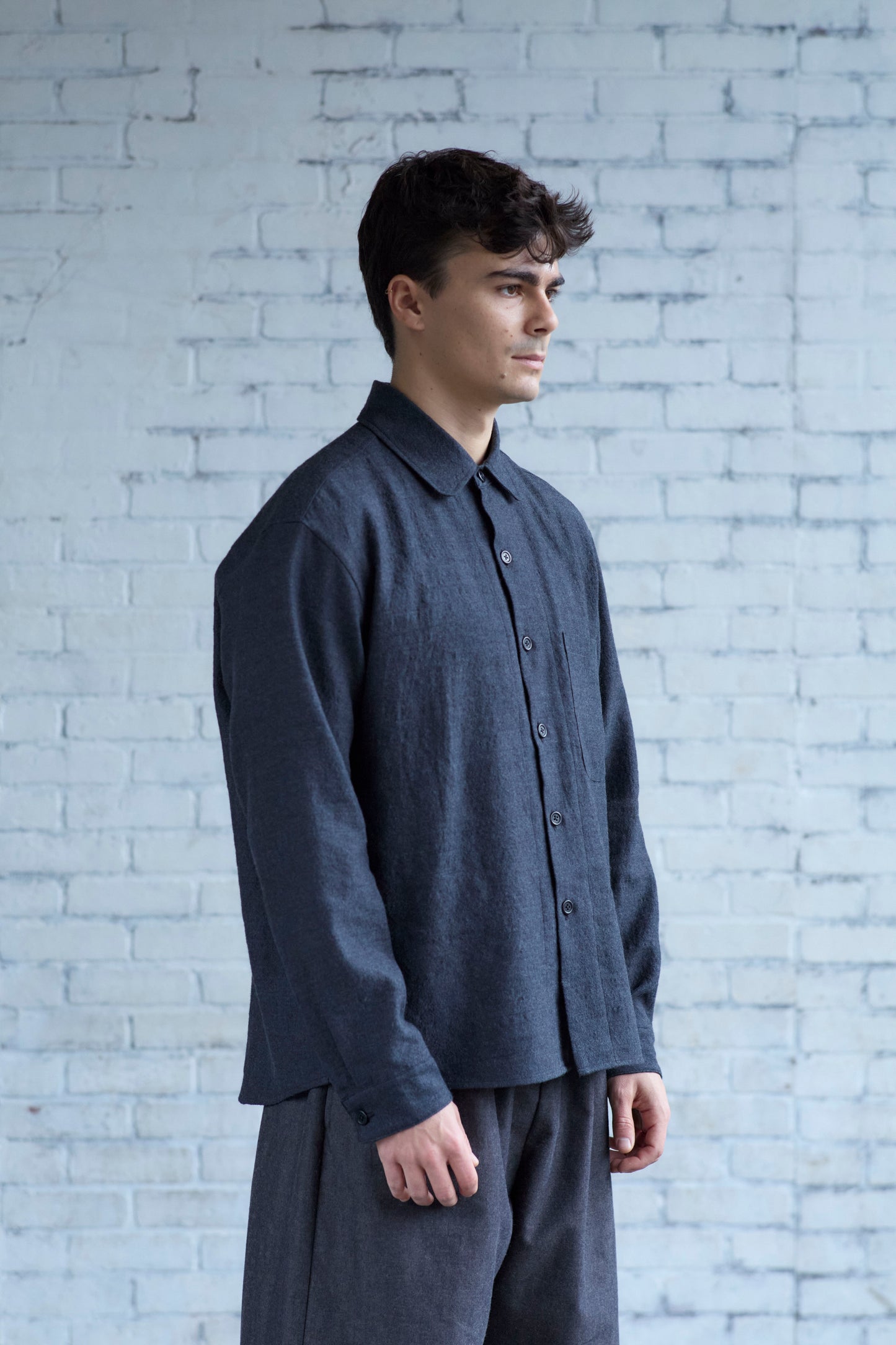 Tent Shirt in Charcoal Wool / Linen