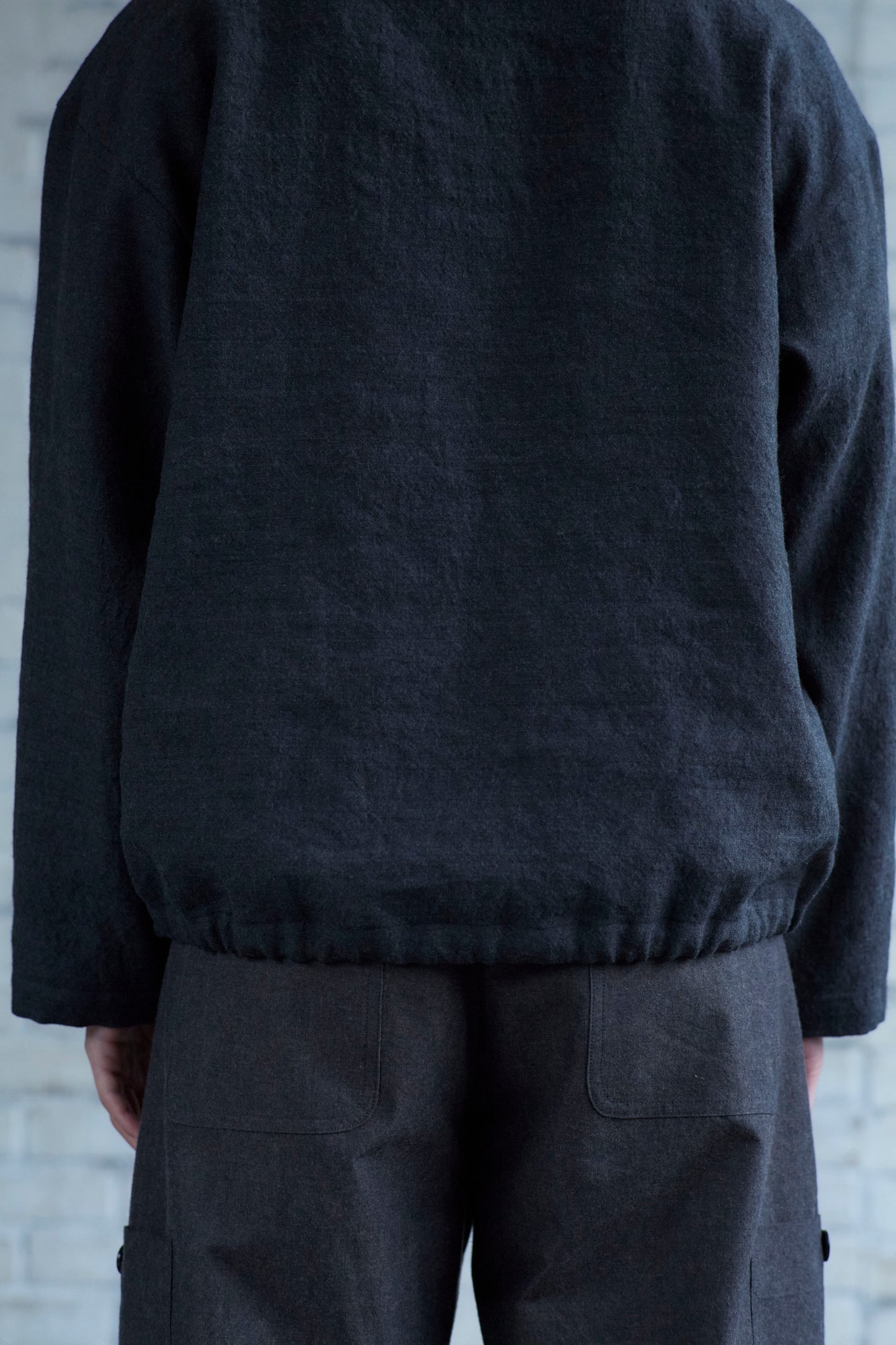 Crane Pullover in Charcoal Wool / Linen