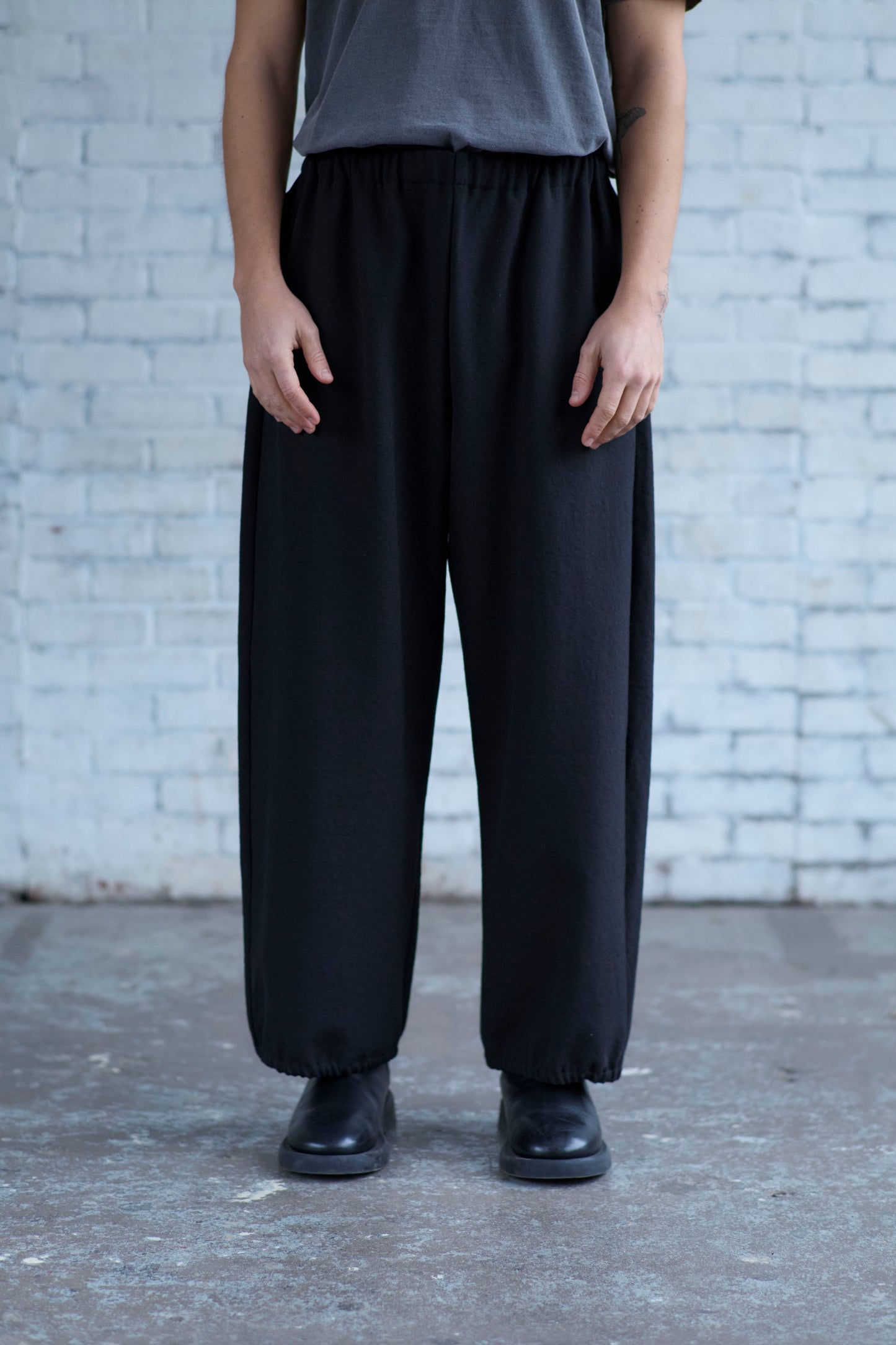 Gather Pants in Wool Gabardine