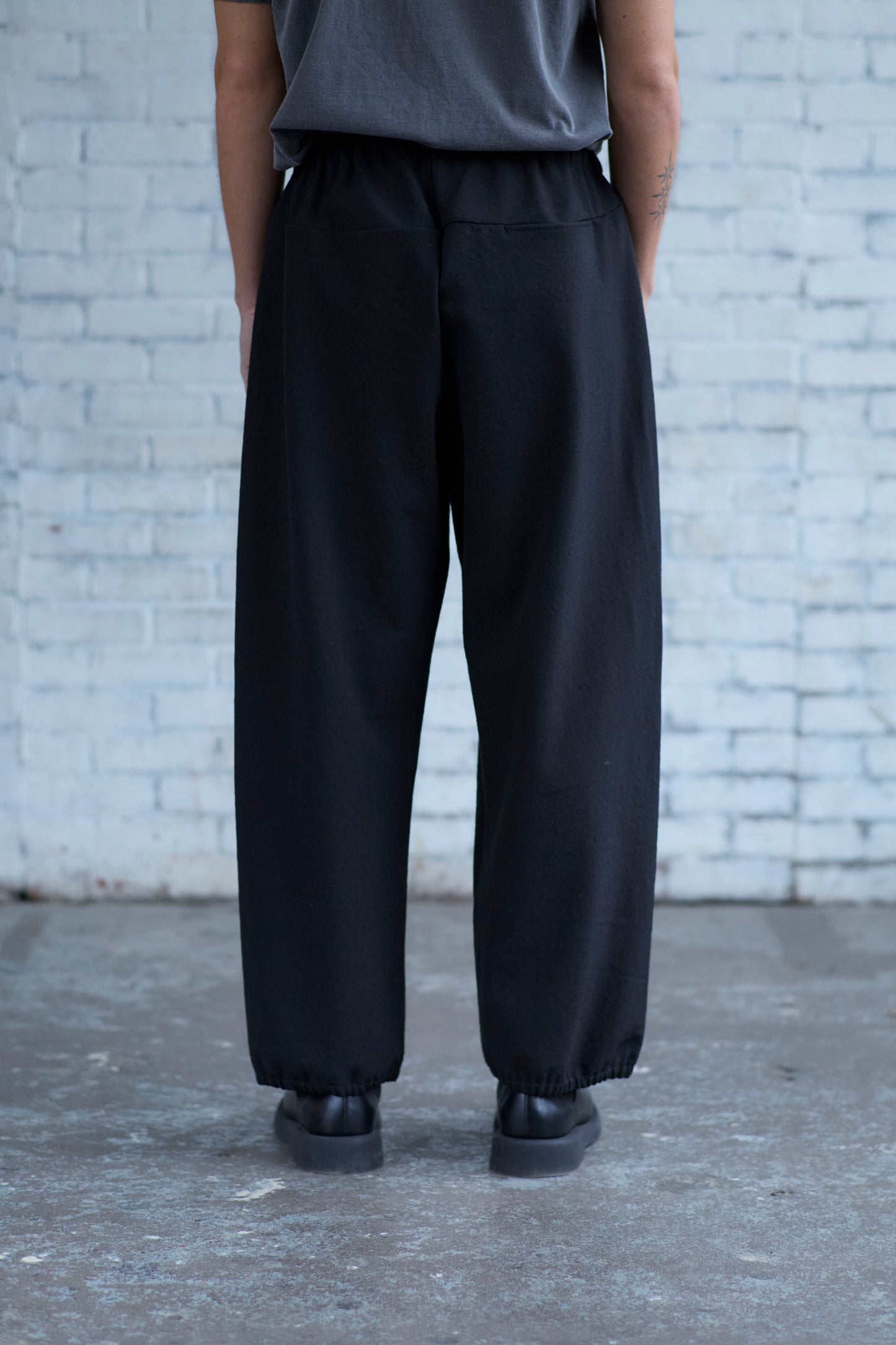 Gather Pants in Wool Gabardine