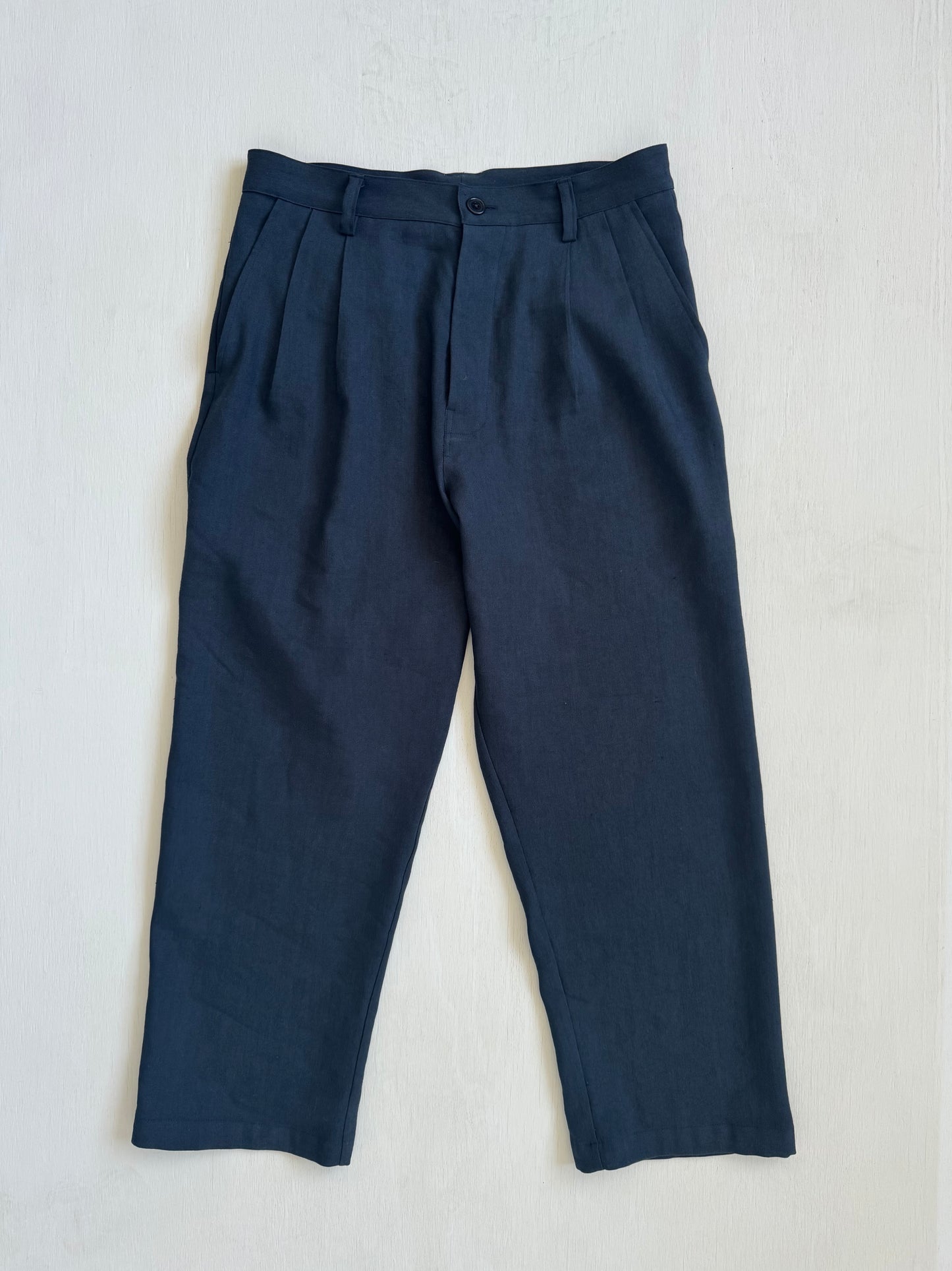 Dress Pants in Navy Wool/Linen Gabardine