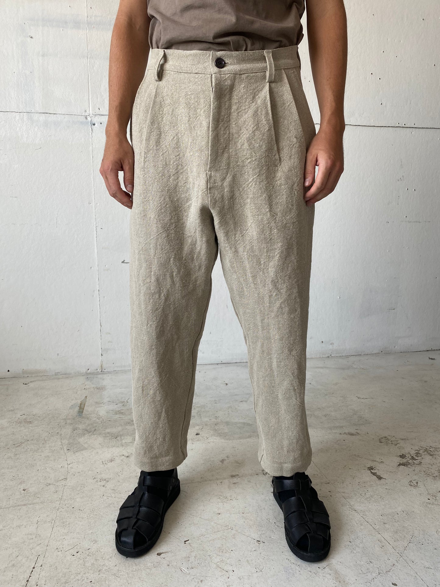 Dress Pants in Heavy Organic Linen